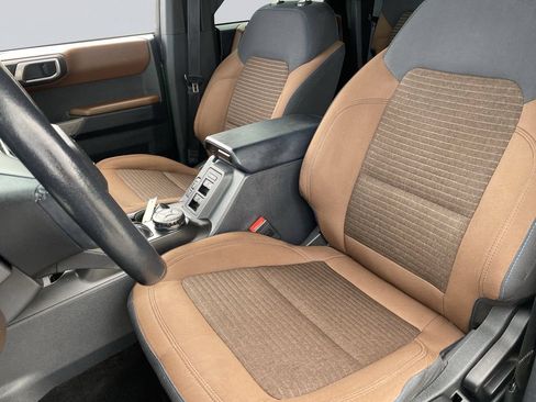 Used 2022 Ford Bronco Outer Banks AWD/4WD image 11