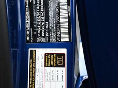 Certified 2025 Mercedes-Benz GLC 300 GLC 300 image 30