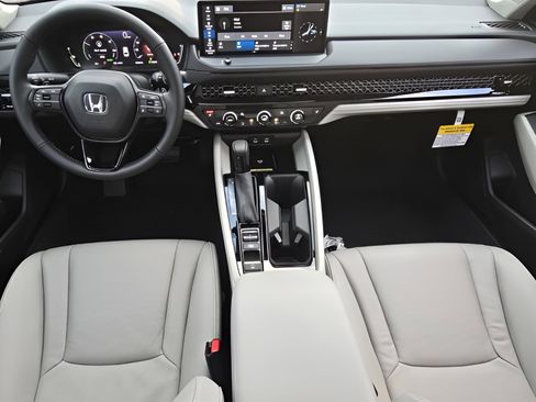 New 2025 Honda Accord EX-L image 14
