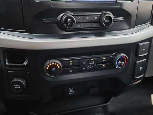 Used 2022 Ford F150 XL w/ Equipment Group 101A High RWD image 24