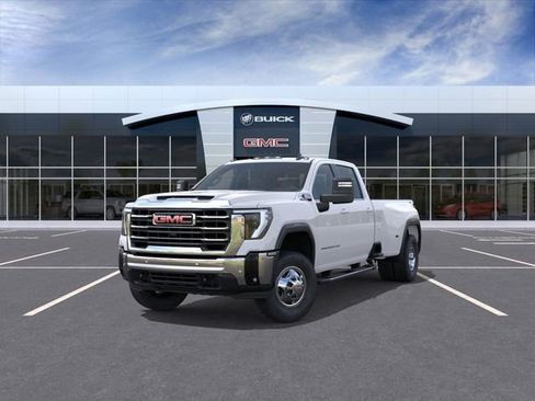 New 2026 GMC Sierra 3500 SLE image 8