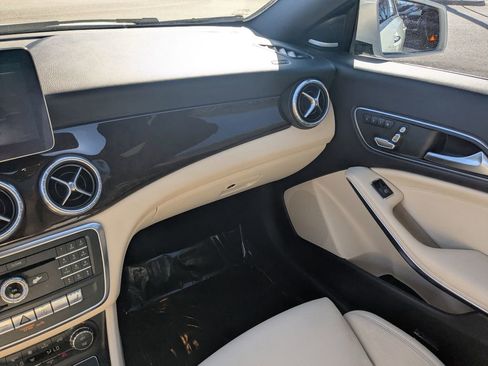 Certified 2017 Mercedes-Benz CLA 250 4MATIC image 4