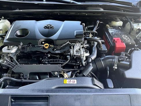 Used 2019 Toyota Camry XSE FWD image 10