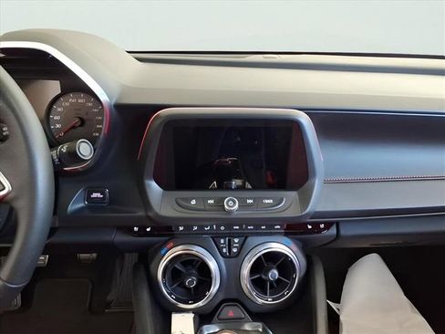 Used 2021 Chevrolet Camaro SS image 13