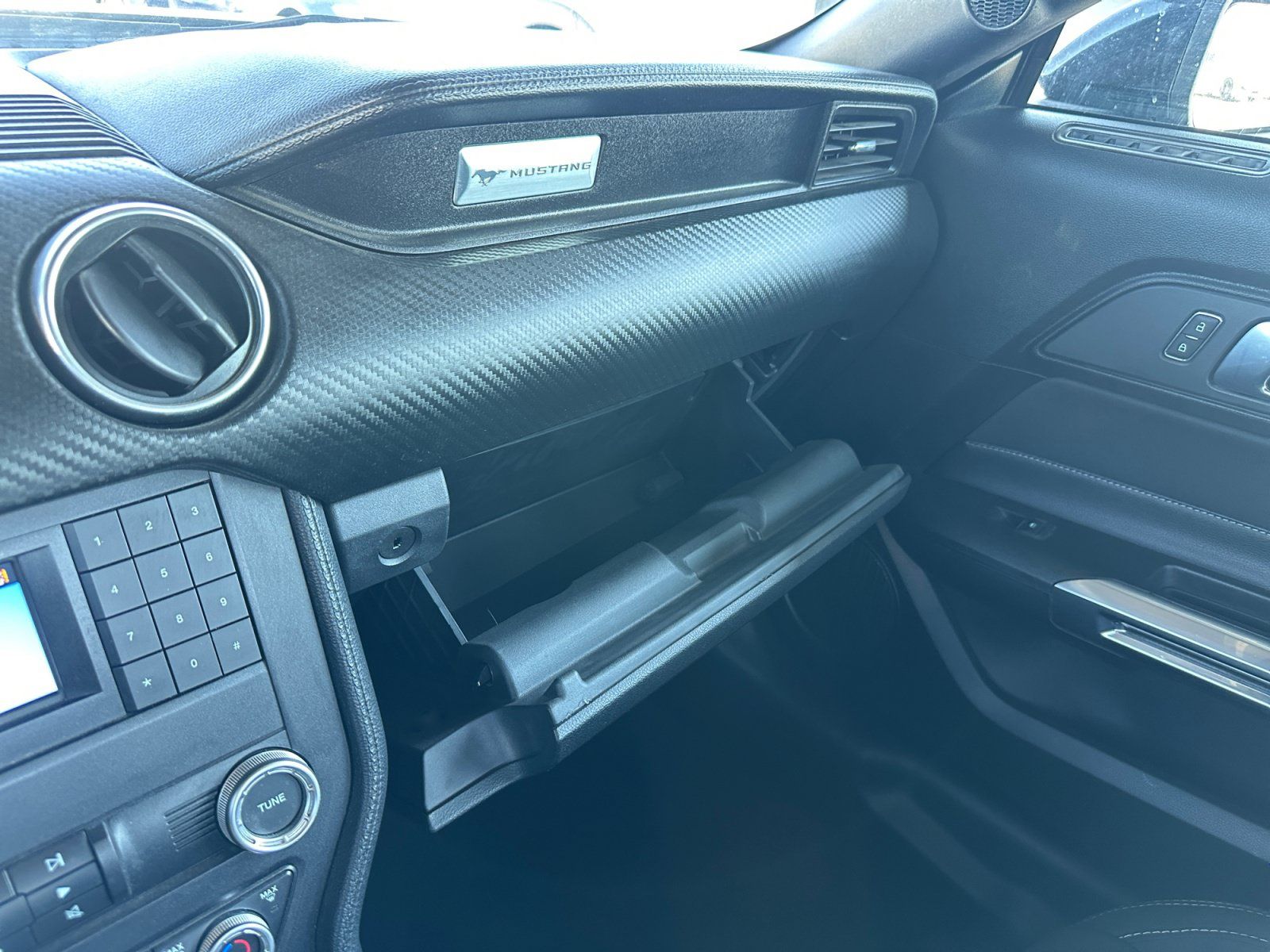 Used 2022 Ford Mustang Coupe RWD image 30