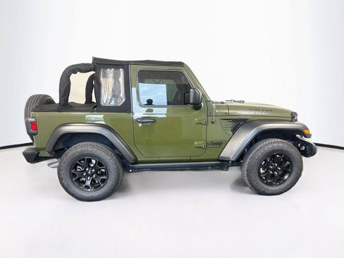 Used 2023 Jeep Wrangler Sport AWD/4WD image 6