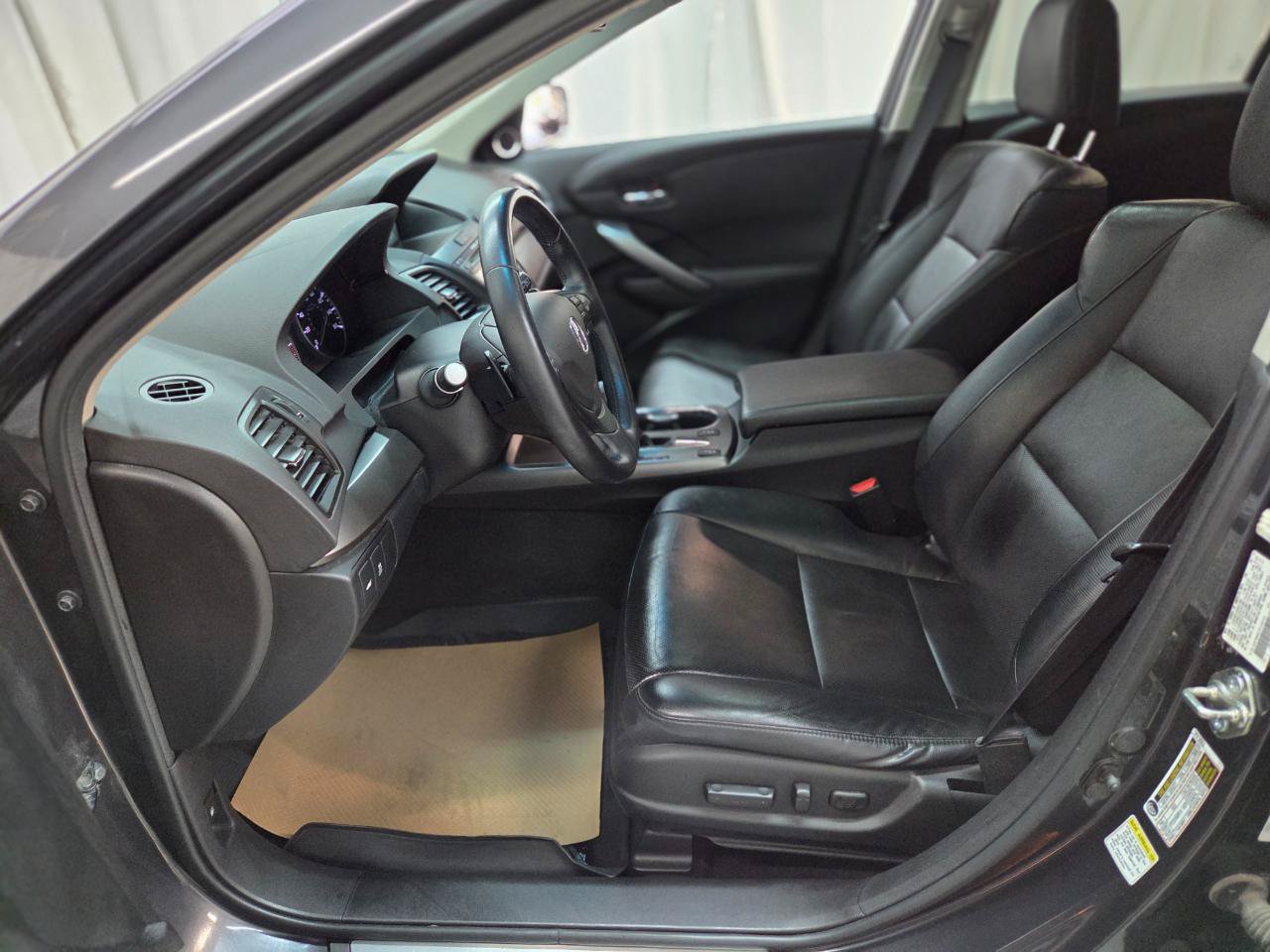Used 2015 Acura RDX w/ Technology Package AWD/4WD image 14