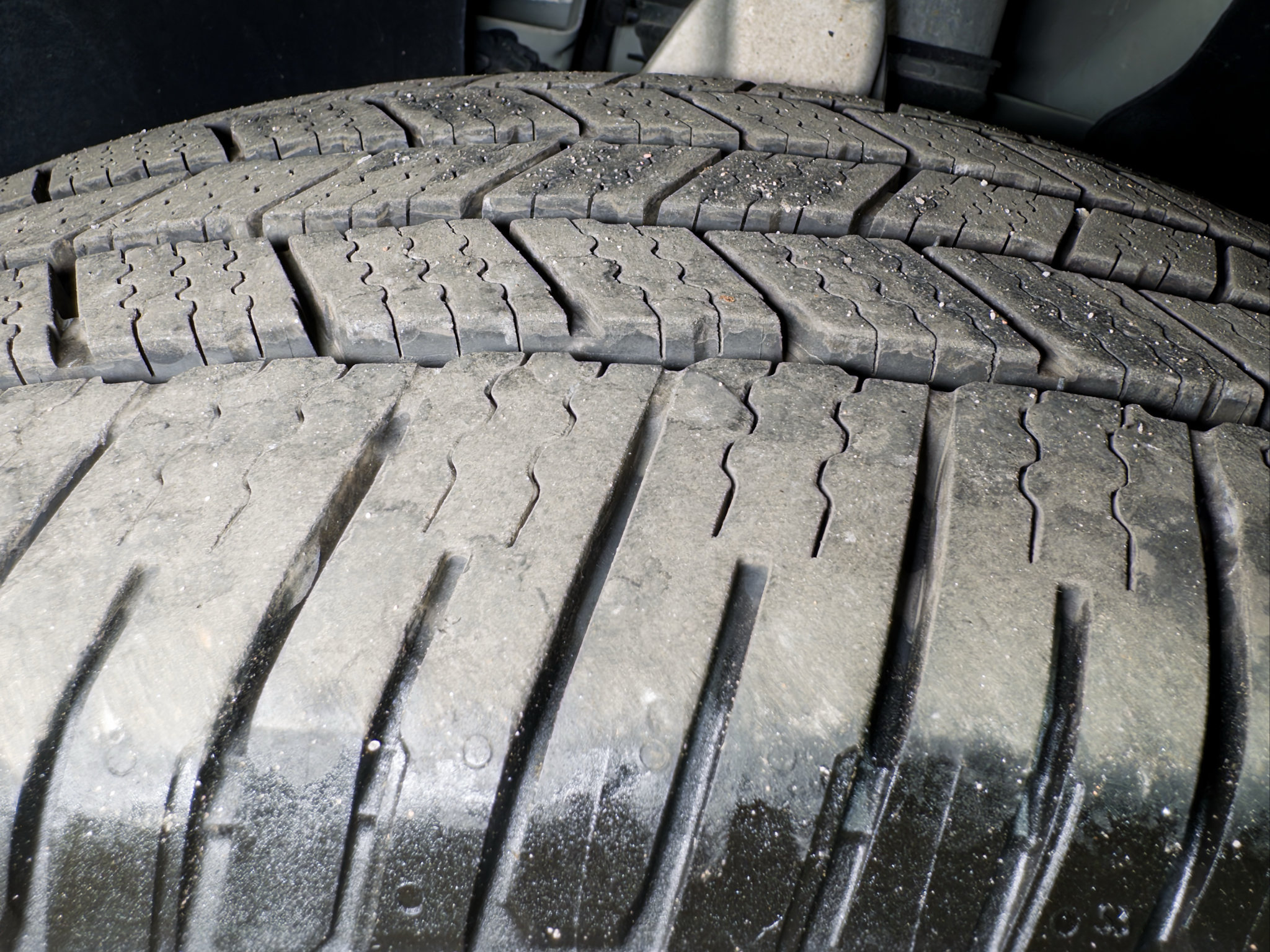 Used 2023 Rivian R1S Adventure Quad AWD/4WD image 34