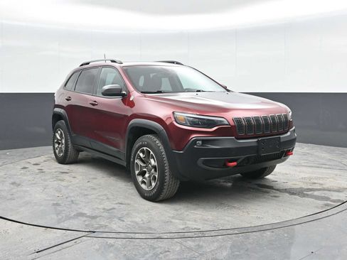 Used 2021 Jeep Cherokee Trailhawk w/ Sun, Sound & Nav Group AWD/4WD image 6