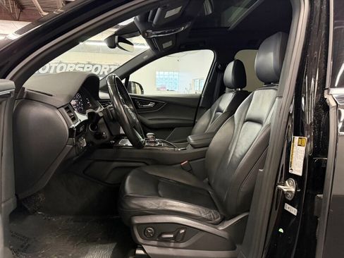 Used 2017 Audi Q7 3.0T Premium Plus w/ Premium Plus Package image 17