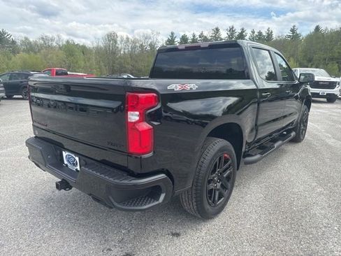 New 2026 Chevrolet Silverado 1500 RST w/ Redline Edition AWD/4WD image 7