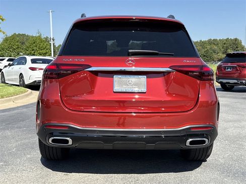 Certified 2025 Mercedes-Benz GLE 450 4MATIC image 4