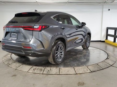 Used 2023 Lexus NX 350 AWD image 8