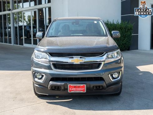 Used 2019 Chevrolet Colorado LT w/ Safety Package AWD/4WD image 2