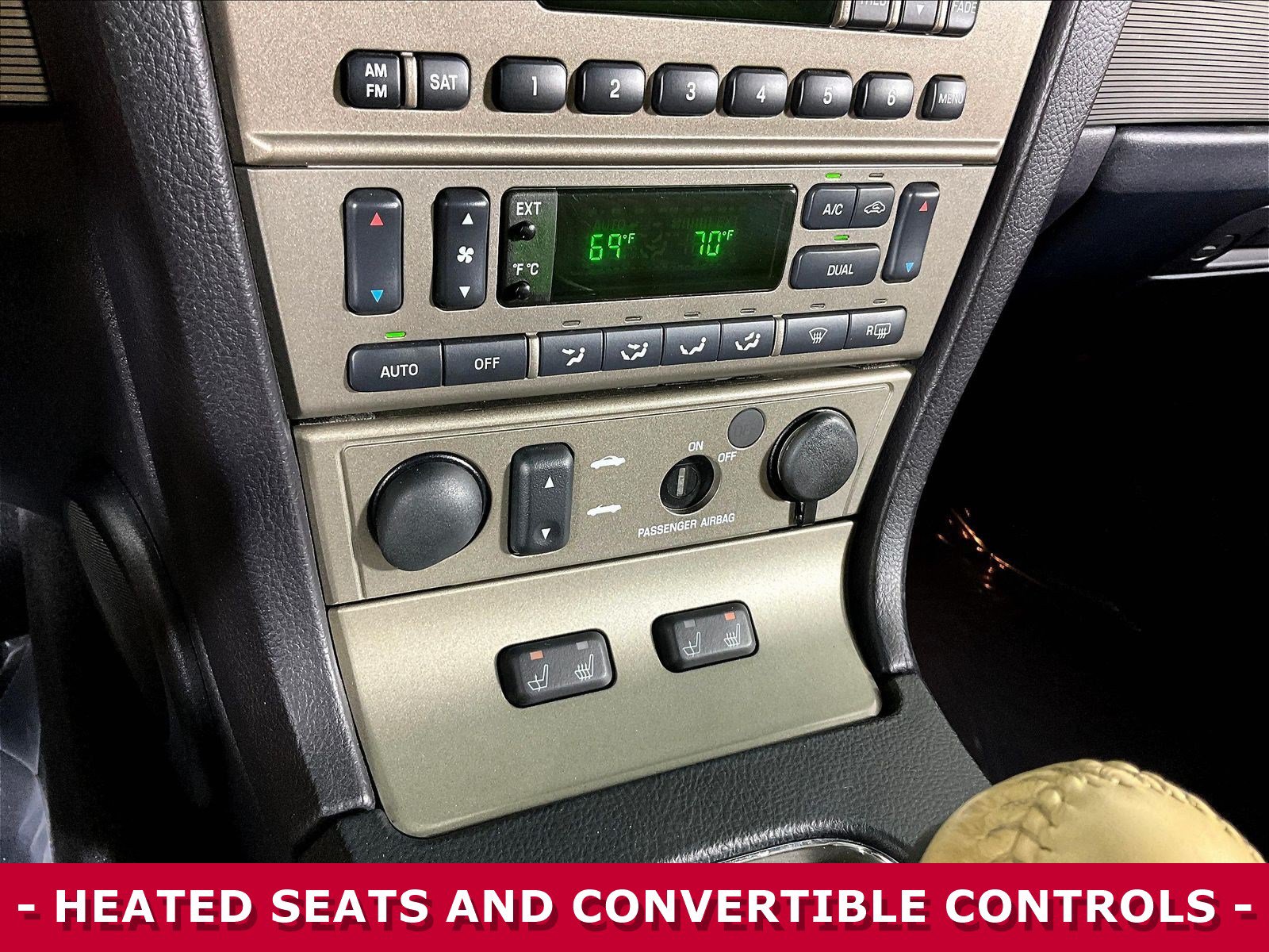 Used 2004 Ford Thunderbird RWD image 11