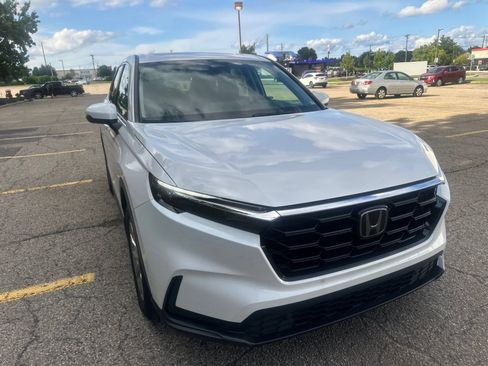 Used 2024 Honda CR-V EX-L image 18