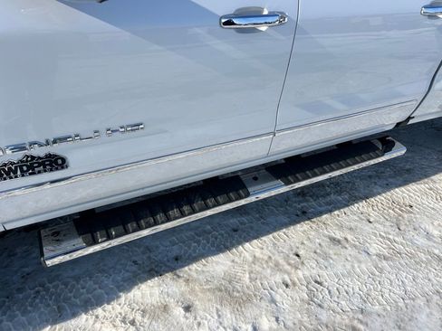 Used 2019 GMC Sierra 3500 Denali w/ Duramax Plus Package image 22