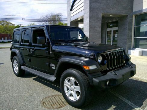 Used 2020 Jeep Wrangler Unlimited Sport S AWD/4WD image 15
