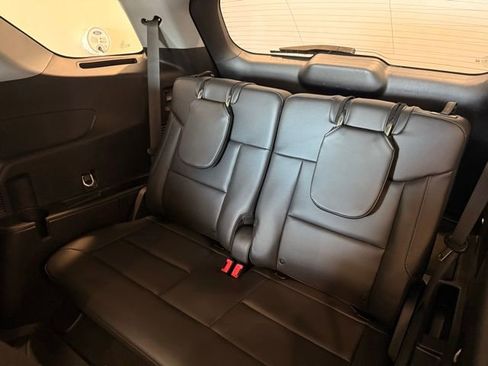 Used 2023 Ford Explorer XLT w/ Equipment Group 202A AWD/4WD image 21