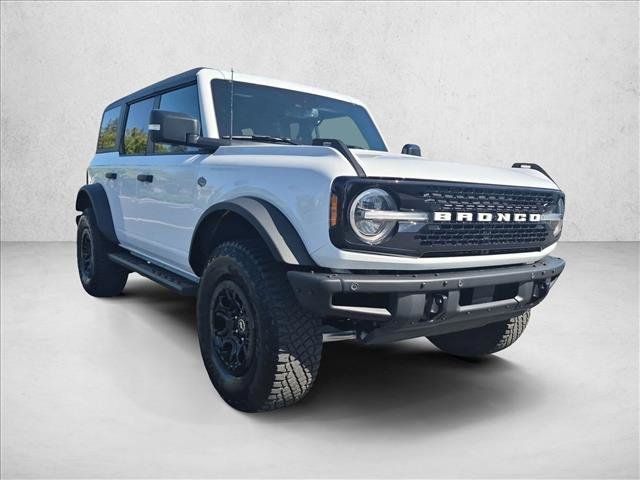 Used 2024 Ford Bronco Wildtrak AWD/4WD image 2