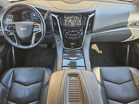 Used 2020 Cadillac Escalade Platinum w/ Escalade Sport Edition image 26