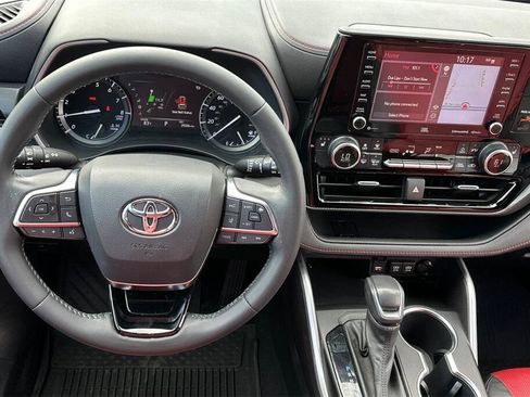 Used 2021 Toyota Highlander XSE image 14