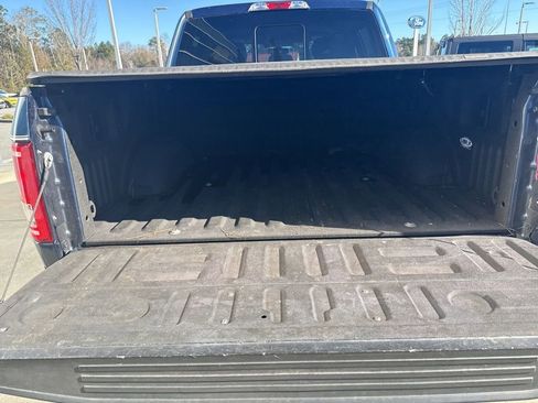 Used 2017 Ford F150 XLT w/ Equipment Group 302A Luxury image 28