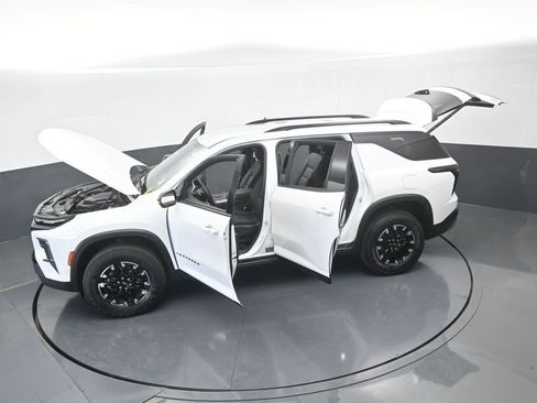 Used 2024 Chevrolet Traverse Z71 w/ Enhanced Driving Package image 80