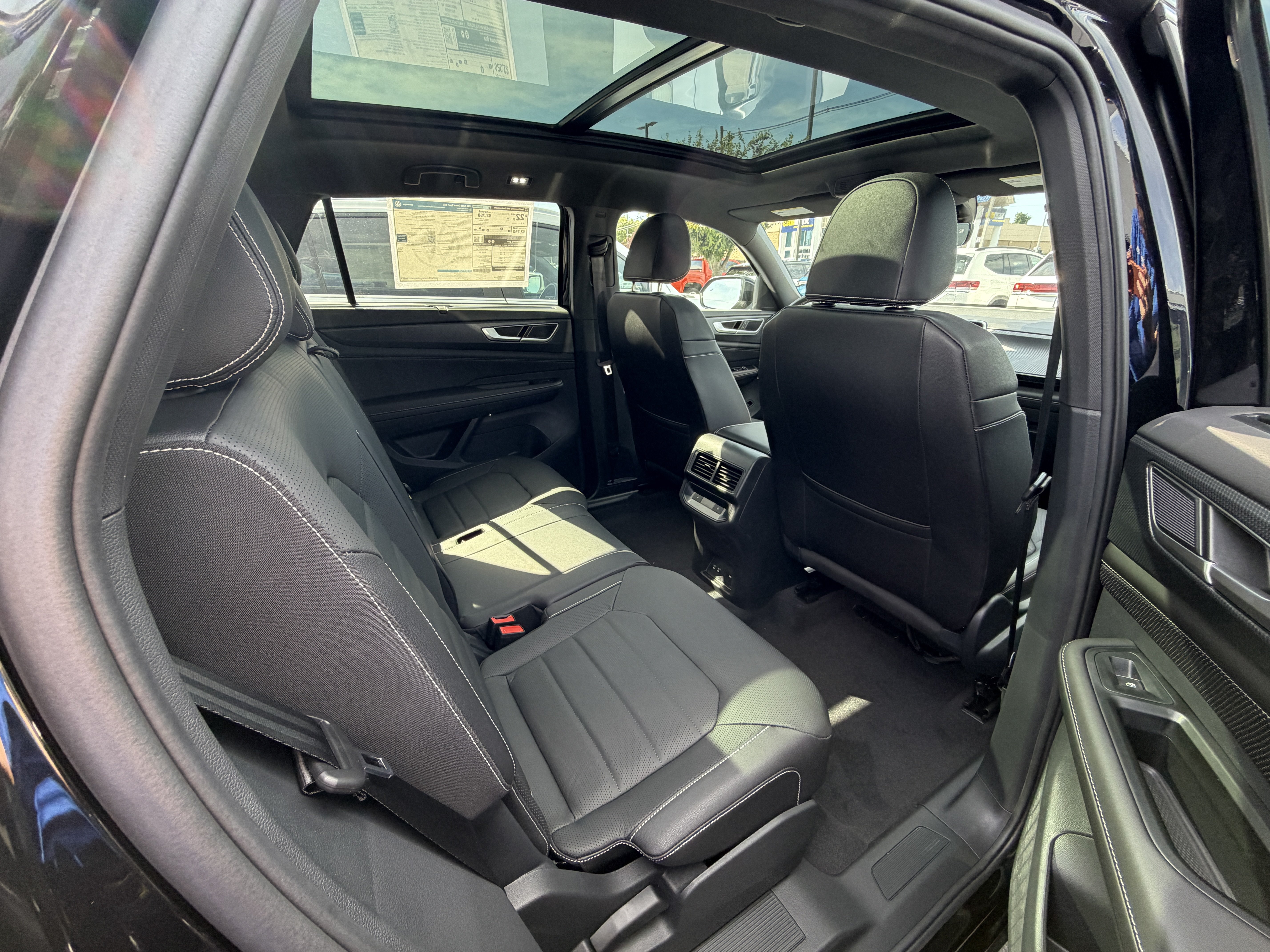 New 2026 Volkswagen Atlas Cross Sport SEL AWD/4WD image 26