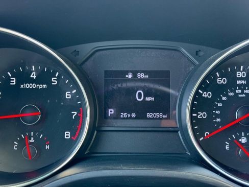 Used 2020 Kia Sedona EX image 23