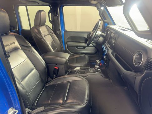 Used 2020 Jeep Gladiator Overland w/ Popular Equipment Package image 28