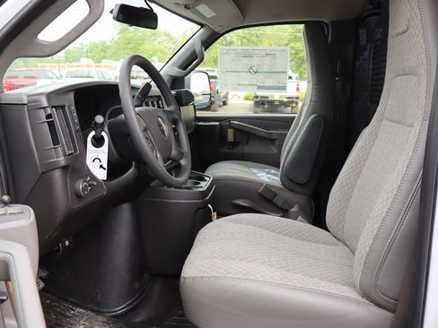 New 2025 Chevrolet Express 2500 w/ Driver Convenience Package image 3