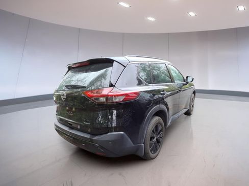 Used 2023 Nissan Rogue SV w/ SV Premium B Package AWD/4WD image 4