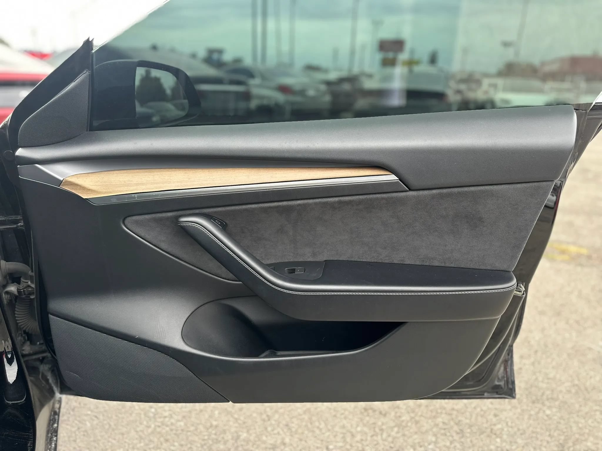 Used 2021 Tesla Model 3 Standard Range Plus RWD image 23