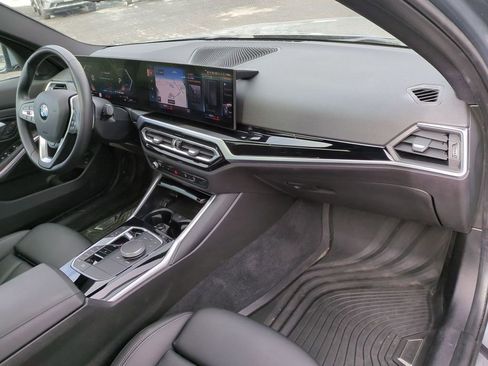Certified 2023 BMW 330i xDrive Sedan w/ Driving Assistance Package image 24