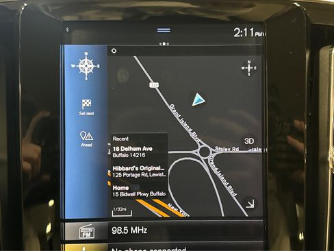 Used 2019 Volvo XC40 T5 Momentum image 28