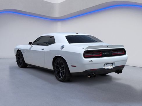 Used 2021 Dodge Challenger R/T RWD image 3