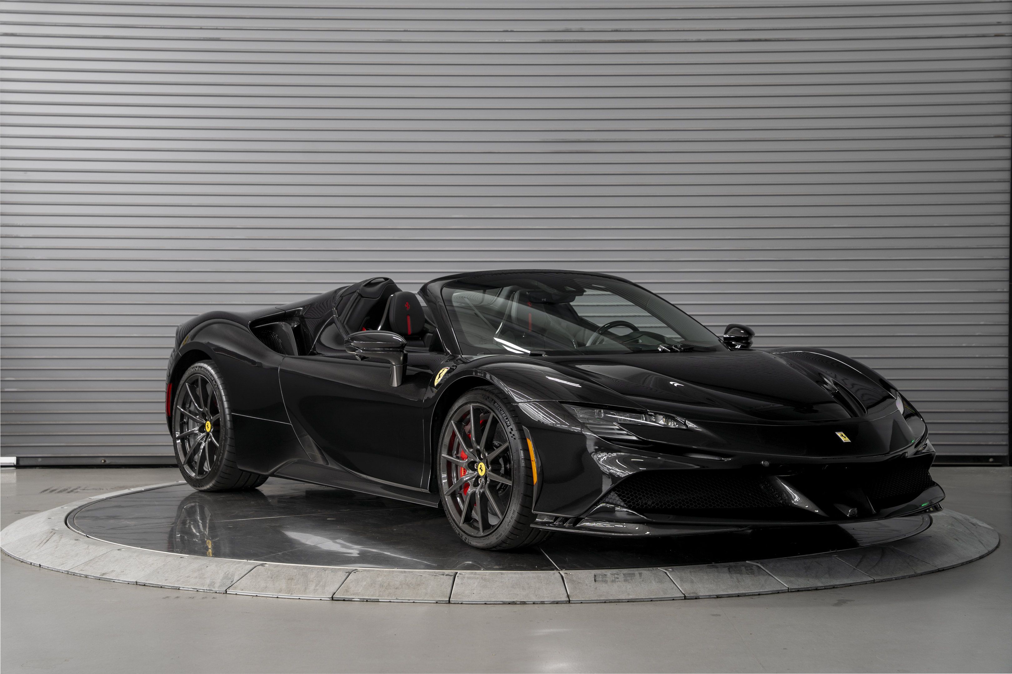Used 2024 Ferrari SF90 Spider AWD/4WD image 7