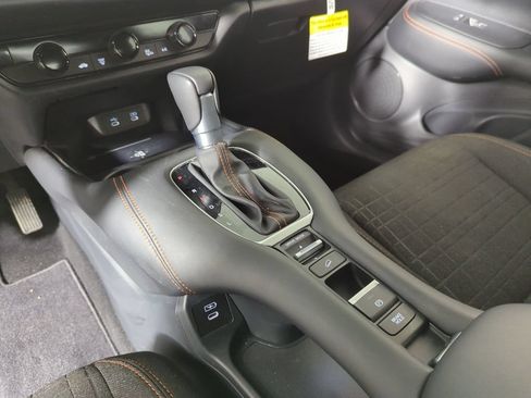 Certified 2026 Honda HR-V Sport image 20