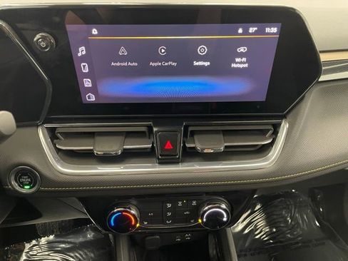 Certified 2024 Chevrolet TrailBlazer ACTIV w/ Driver Confidence Package image 3