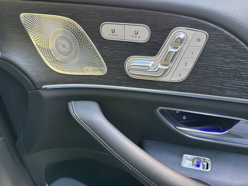 New 2026 Mercedes-Benz GLS 450 4MATIC image 34