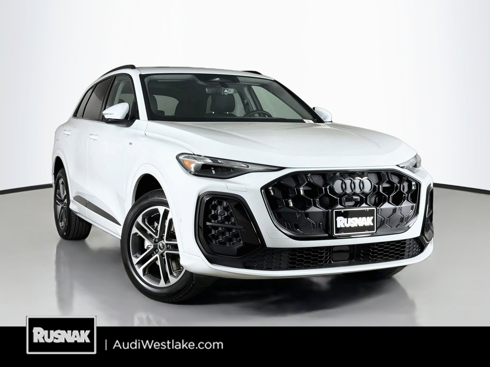 New 2026 Audi Q5 2.0T AWD/4WD image 1