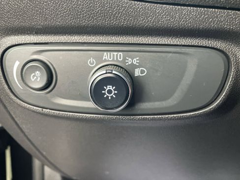 Used 2022 Chevrolet Equinox LT image 15