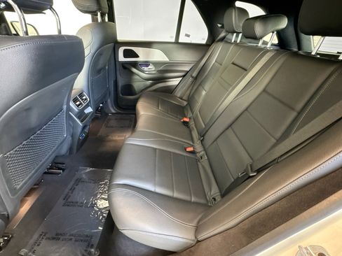 Used 2024 Mercedes-Benz GLE 450e 4MATIC image 23