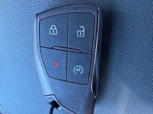 New 2026 GMC Canyon Elevation w/ Convenience Package image 24