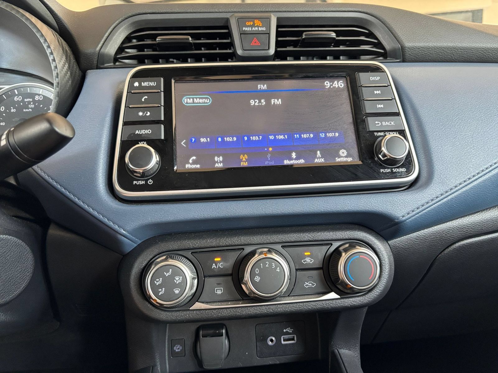 Used 2025 Nissan Versa SV FWD image 16