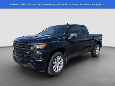 Used 2022 Chevrolet Silverado 1500 Custom AWD/4WD image 1