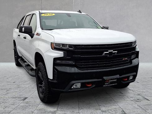 Used 2020 Chevrolet Silverado 1500 LT Trail Boss image 2