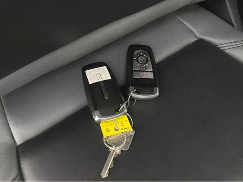 Used 2024 Ford Bronco Big Bend image 36