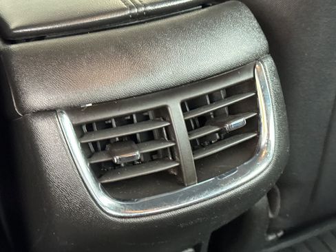 Used 2020 Chevrolet Malibu LT image 14